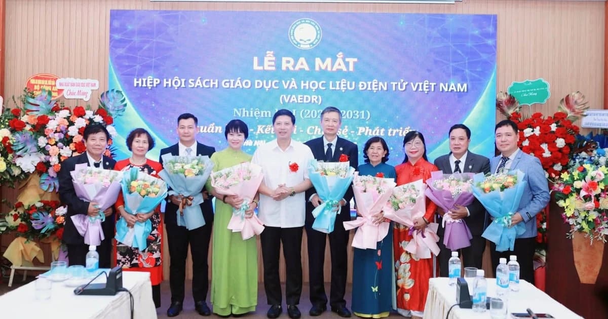 Ra mắt Hiệp hội Sách giáo dục và Học liệu điện tử Việt Nam