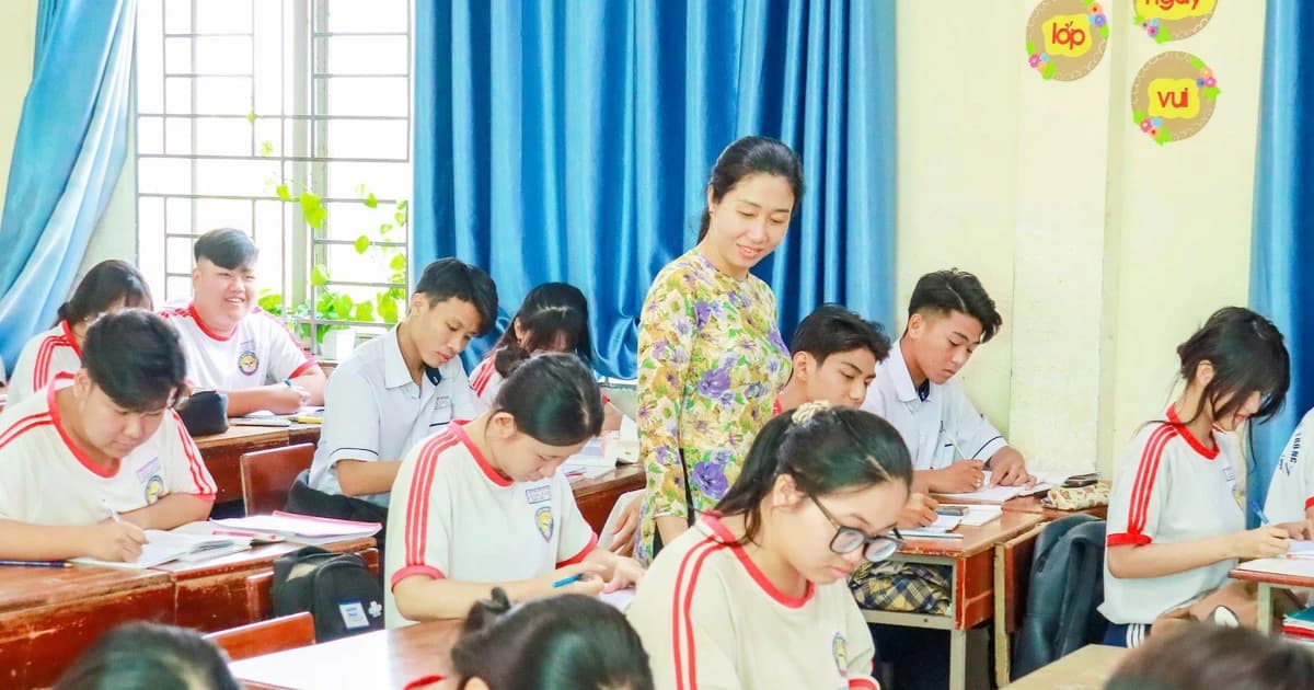 Sở GD&ĐT TPHCM yêu cầu không ôn thi tràn lan, không áp đặt tổ hợp môn