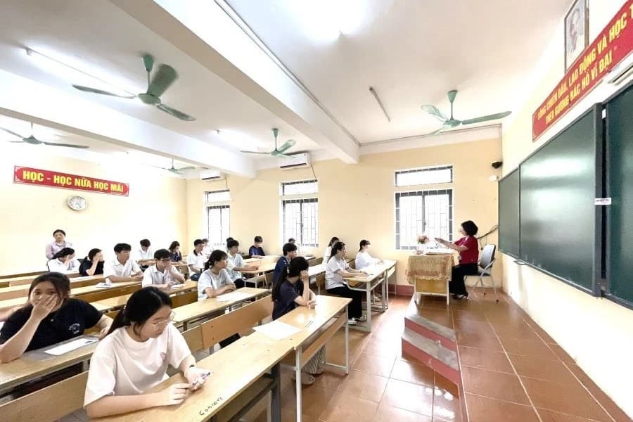 Người đàn ông nhập viện vì thói quen sau bữa ăn