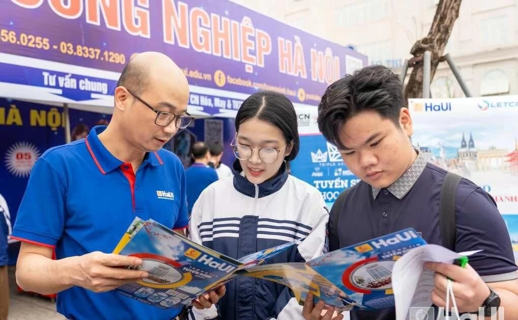 Đại học Công nghiệp Hà Nội lấy điểm chuẩn cao nhất 27,39 điểm