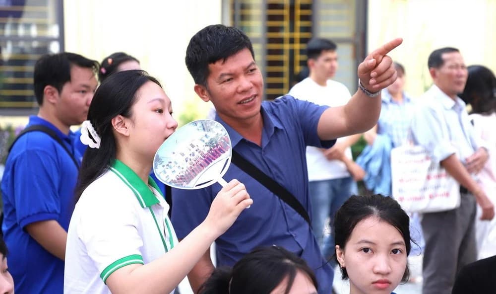 Hơn 1.800 tân sinh viên K14 nhập học tại Học viện Phụ nữ Việt Nam
