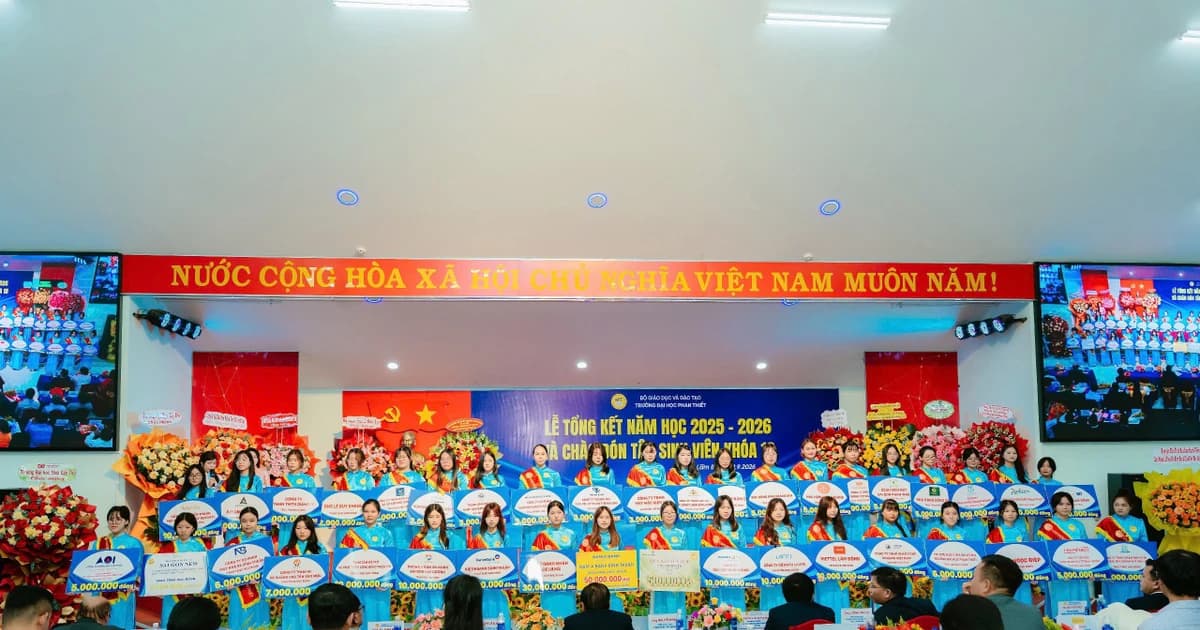 Trường ĐH Phan Thiết đón năm học mới với các chương trình học bổng hơn 6 tỷ đồng