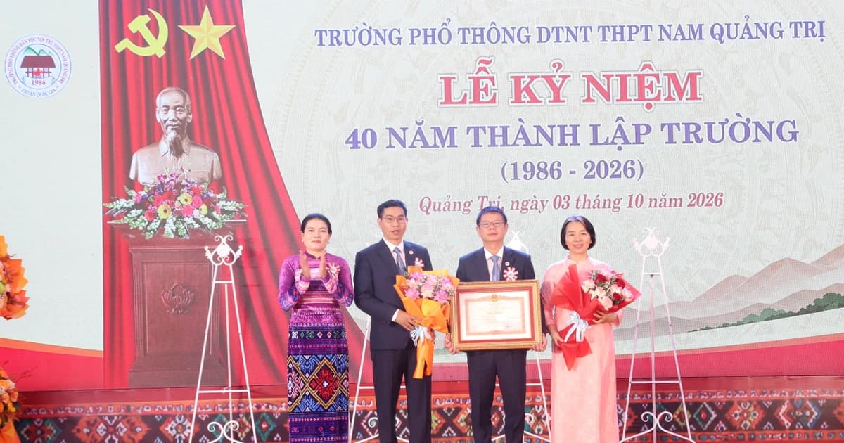Bốn thập kỷ giữ gìn bản sắc, nâng chất lượng giáo dục học sinh dân tộc