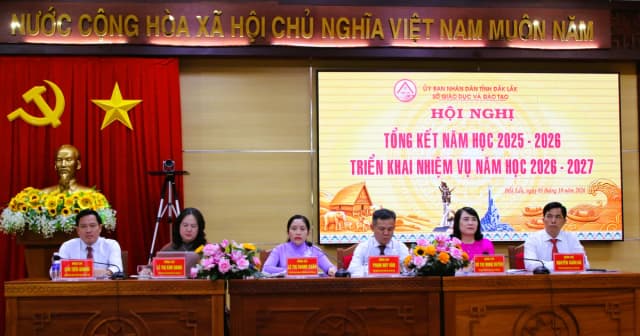 Đắk Lắk phê duyệt kết quả xét thăng hạng cho hơn 3.200 viên chức giáo dục
