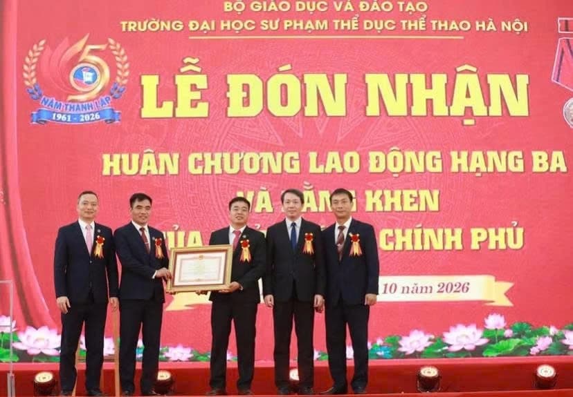 Thứ trưởng Phạm Quang Hưng: Giáo dục thể chất không chỉ nâng cao sức khỏe